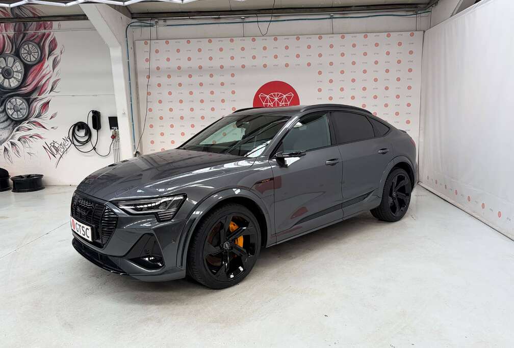 Audi S 95 kWh Sportback Quattro 370kW Black styling pakket plus Virtual mirrors 360 camera Orange remklauwen ACC Night vision