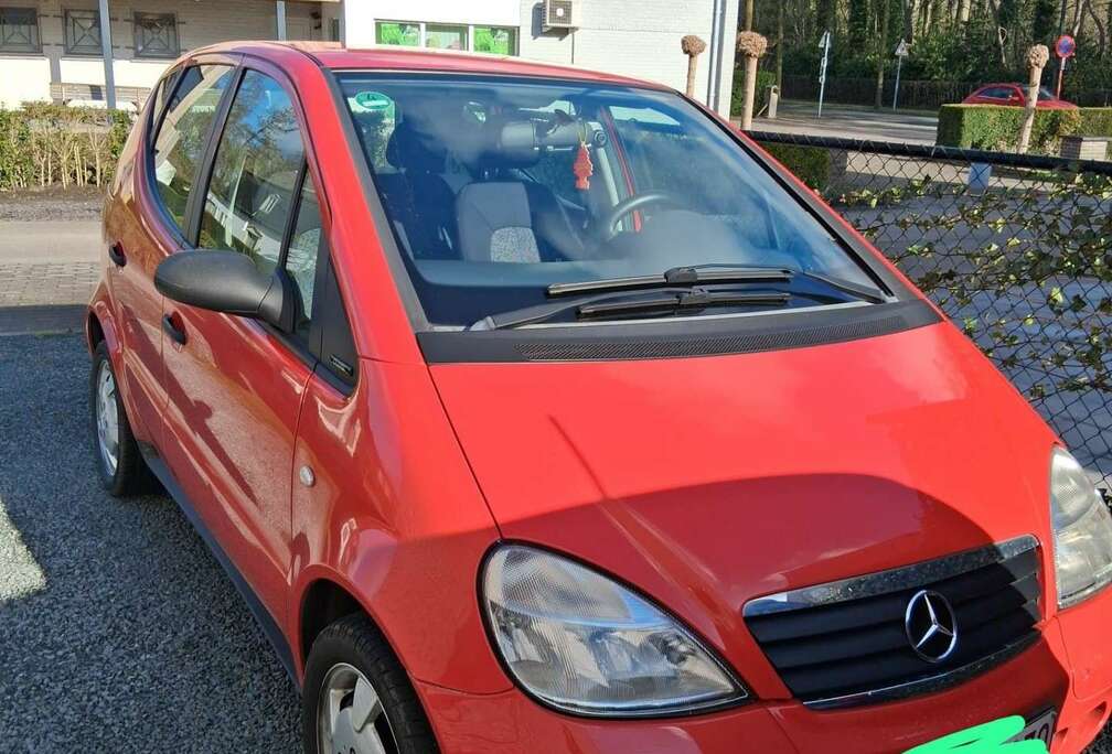 Mercedes-Benz Elegance