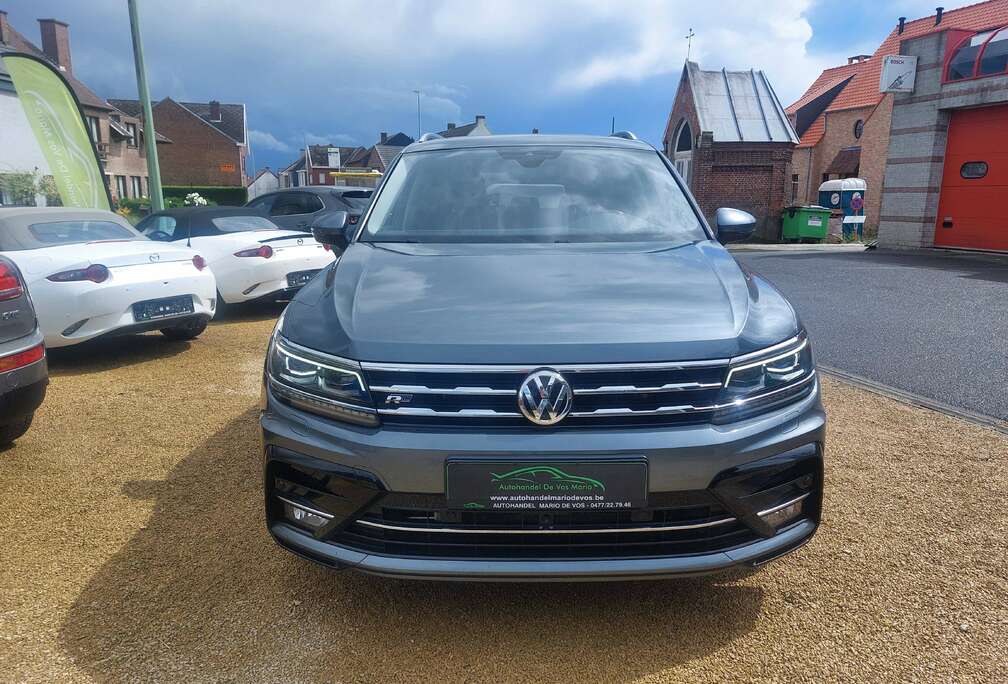 Volkswagen Tiguan Allspace 1.5 TSI R-LINE * PANO DAK * NIEUWSTAAT