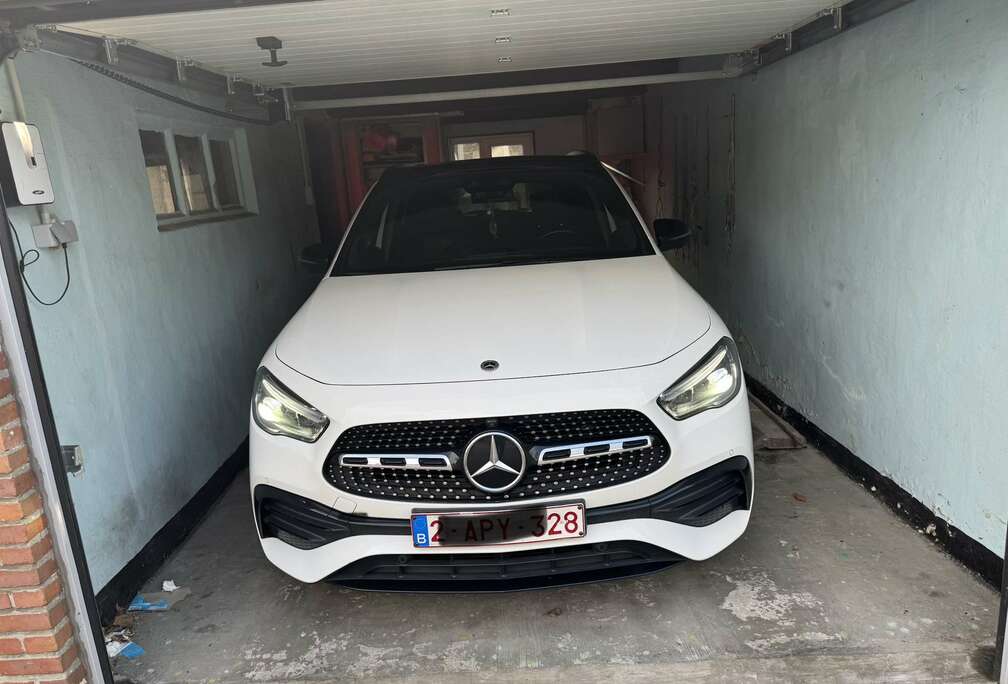 Mercedes-Benz 7G-DCT AMG Line