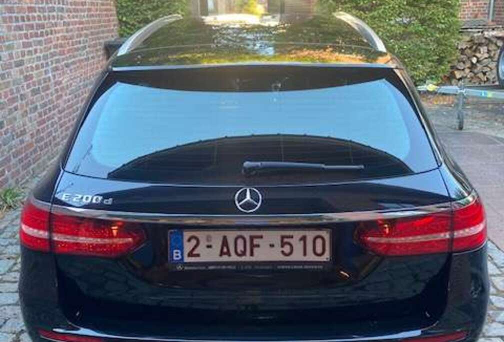 Mercedes-Benz Classe E Break 200 d 9G-Tronic
