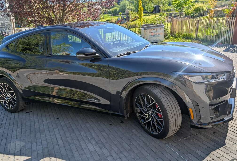 Ford Mustang Mach-E 99 kWh AWD GT Extended Range
