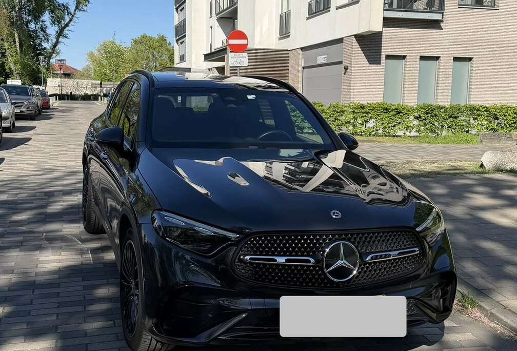 Mercedes-Benz GLC 220 d AMG Line AMG Line