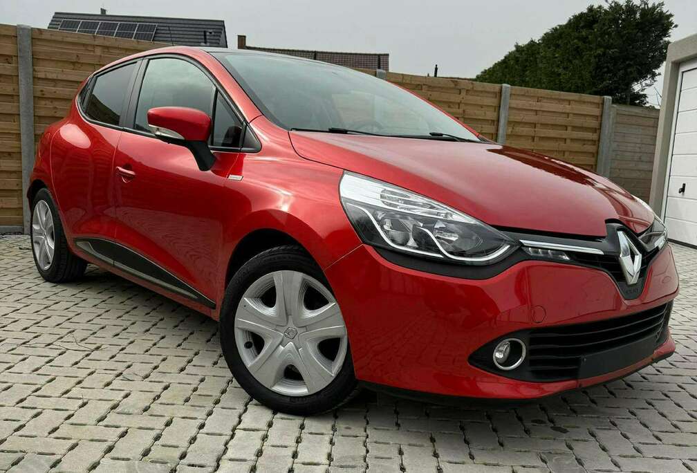 Renault Renault Clio/ TOIT PANORAMIQUE/ ÉCRAN GPS/ CLIM