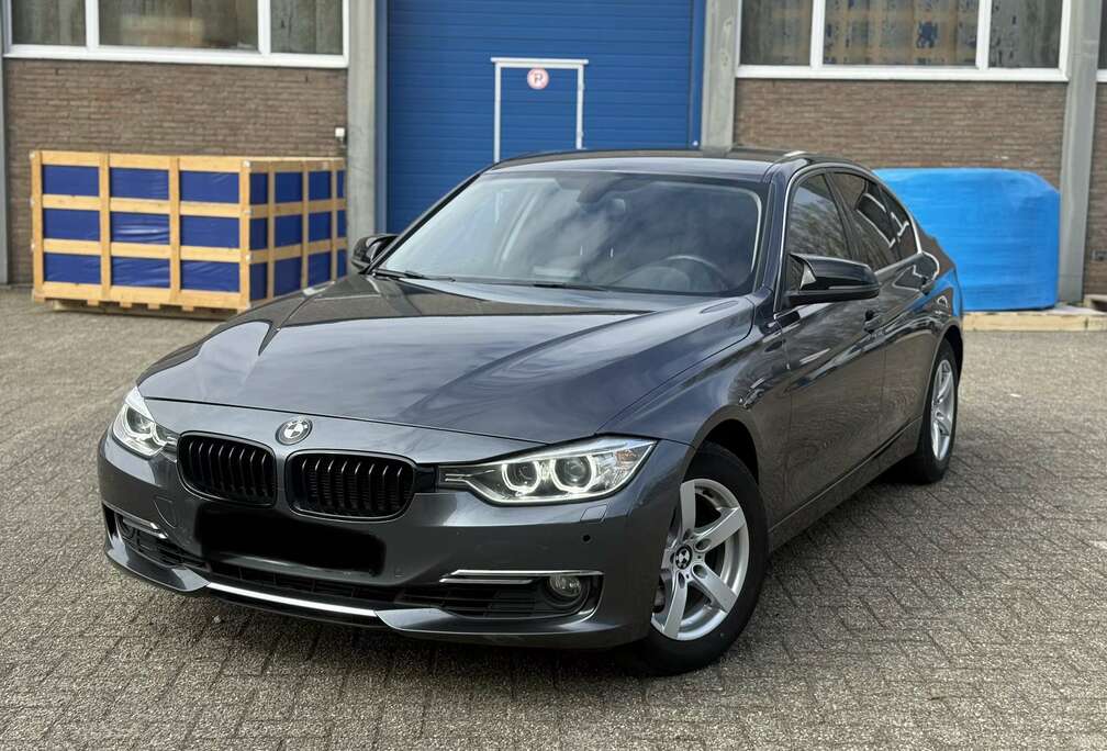 BMW 320i Automaat Export Handelaar