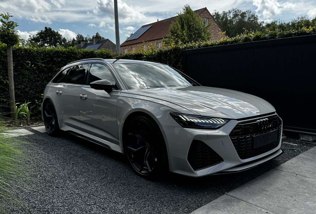 Audi Perf Dynamic + 305 Kmh -Full - B&O Premium