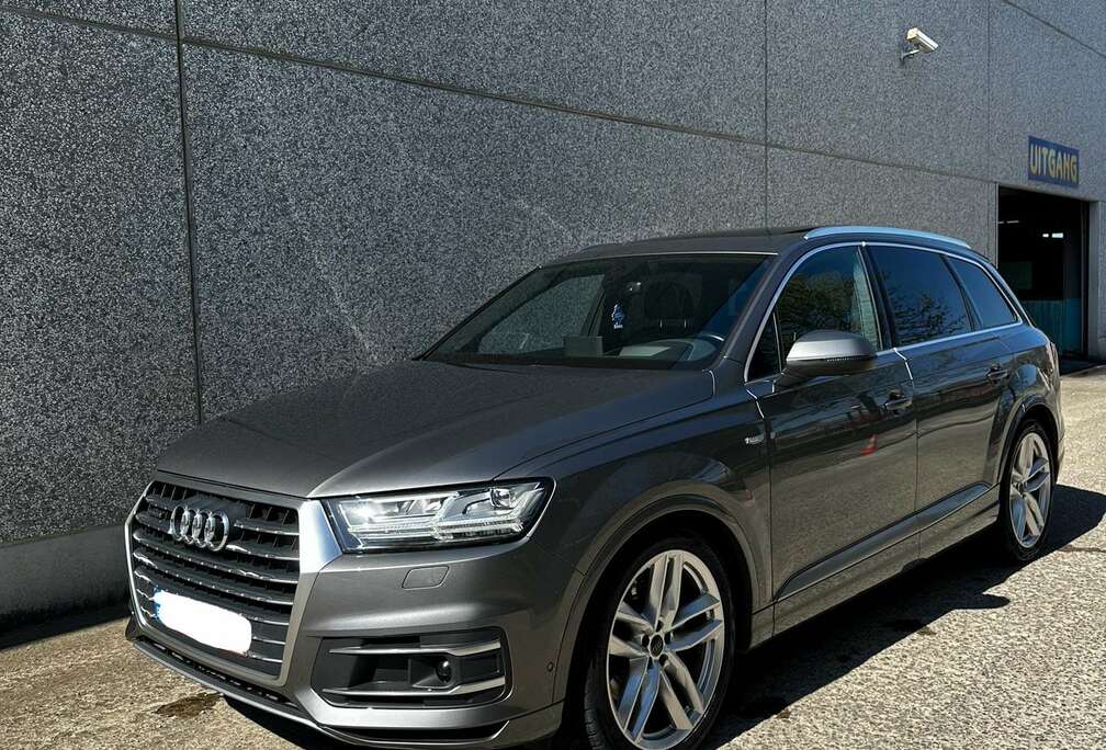 Audi 3.0 TDI Full option S-line