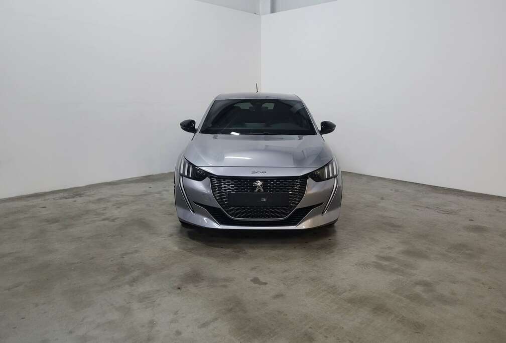 Peugeot PureTech 100 EAT8 GT PACK  * CARPLAY * CAMERA *