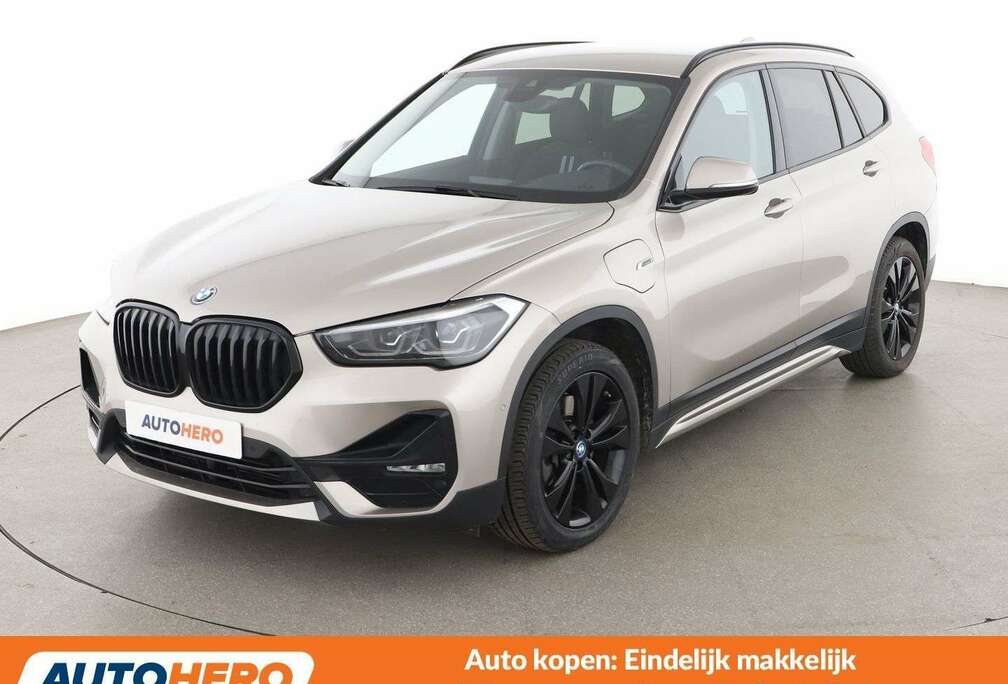 BMW xDrive 25e Sport Line