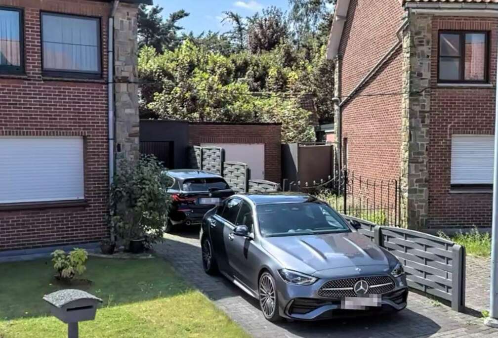 Mercedes-Benz 9G-TRONIC Edition AMG Line