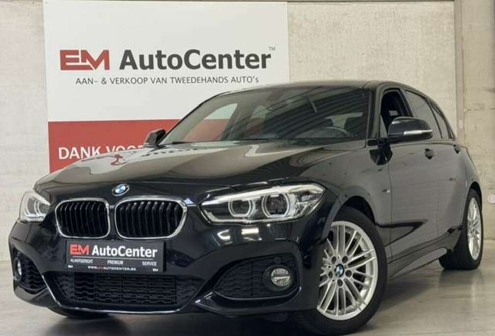 BMW 116i benzine M Pack Shadow Line LED-CarPlay-Leder-Trekhaak...