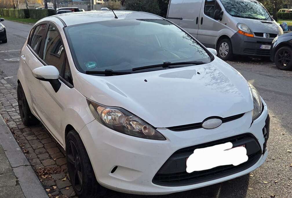 Ford Fiesta 1.6 TDCi 90Ghia