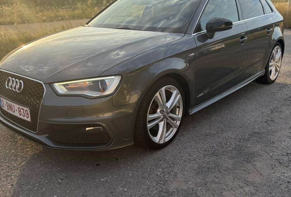 Audi Sportback 2.0 TDi S-Line  S tronic