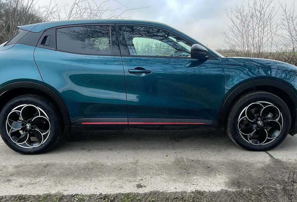 Alfa Romeo e-Junior 54 kWh Elettrica Speciale Neuve Prix TVAC