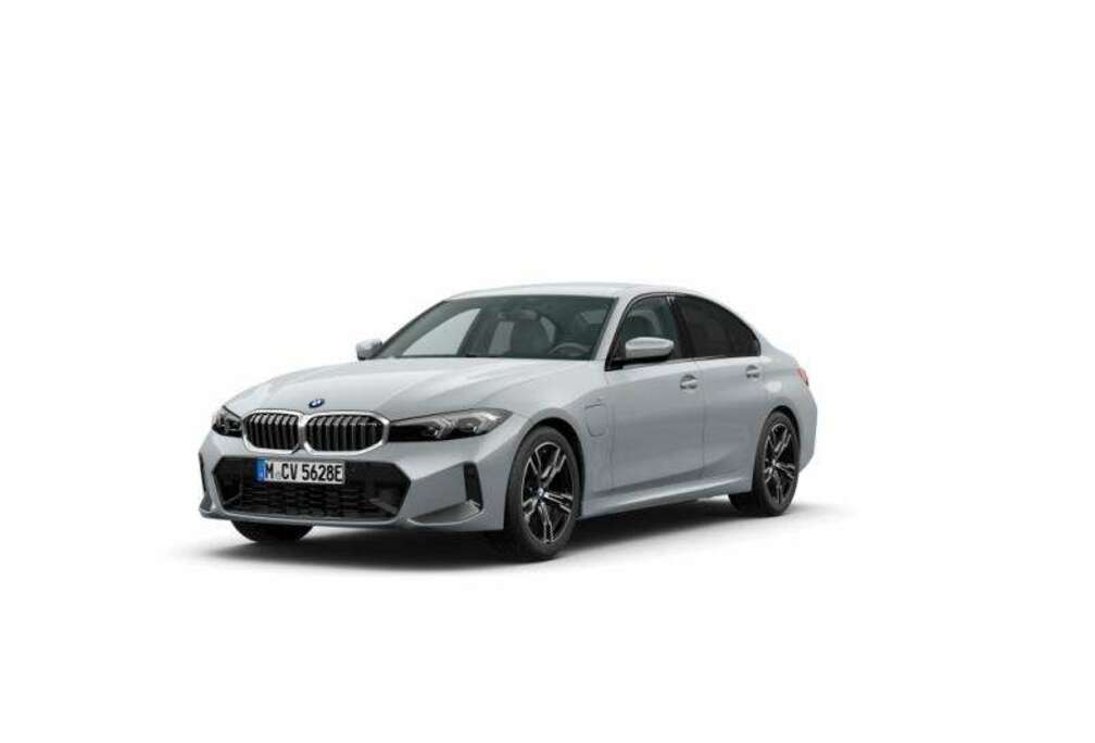 BMW 330e Berline M Sport  TOWB  CAMERA