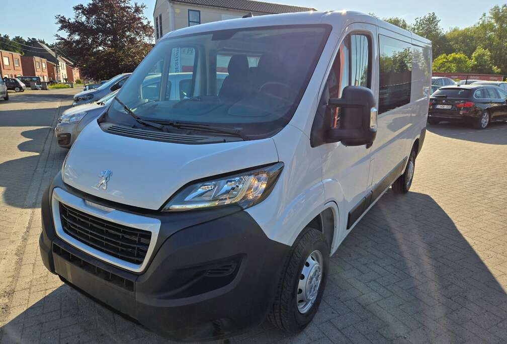 Peugeot Boxer 2.2 BlueHDi 140 L2H1
