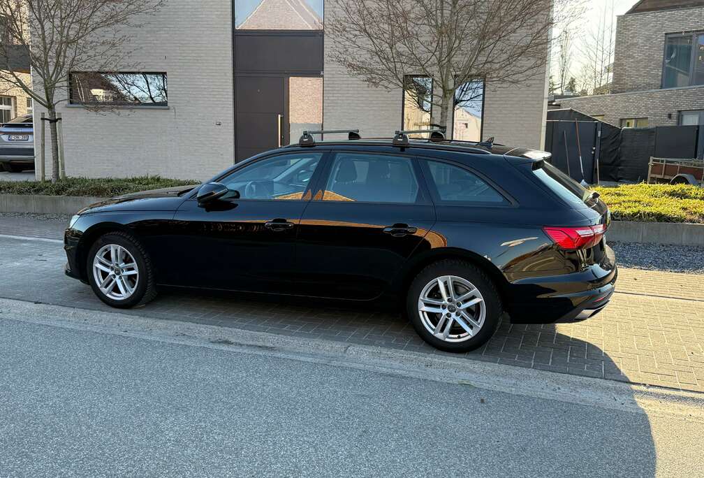 Audi A4 Avant 35 TFSI