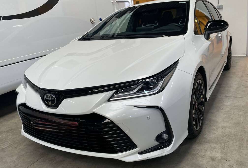 Toyota Corolla Hybrid 1.8 GR Sport e-CVT