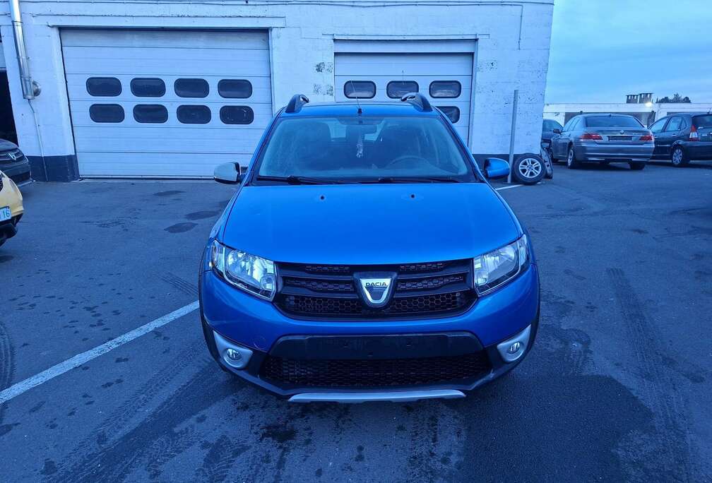 Dacia Sandero Stepway 0.9 TCe prêt à immatricule