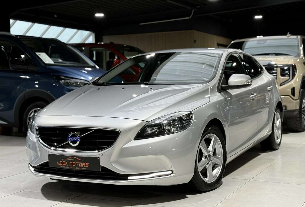 Volvo 2.0 D2 Euro- 6 120cv GPS CRUISE CLIM TEL PDC JA16