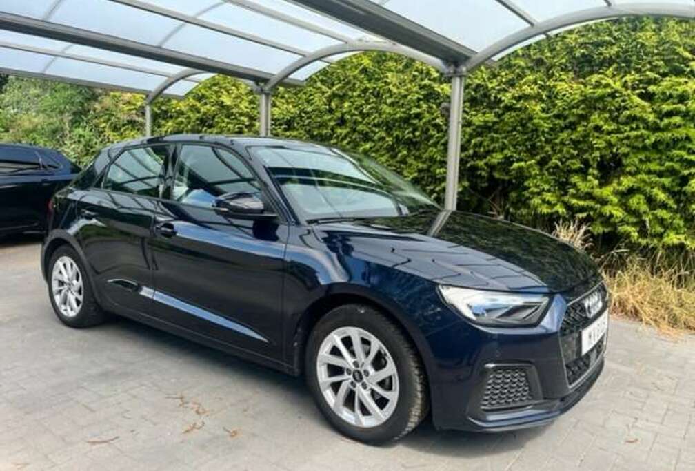 Audi A1 SB 25 TFSI 90PK advanced,Lane ,assist,winter B