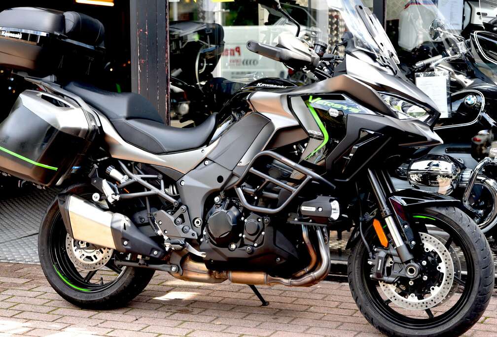 GRAND TOURER ***MOTO VERTE***