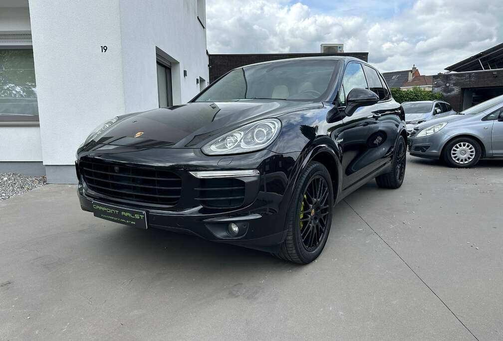 Porsche Cayenne 3.0i V6 Hybrid Tiptronic S Garantie