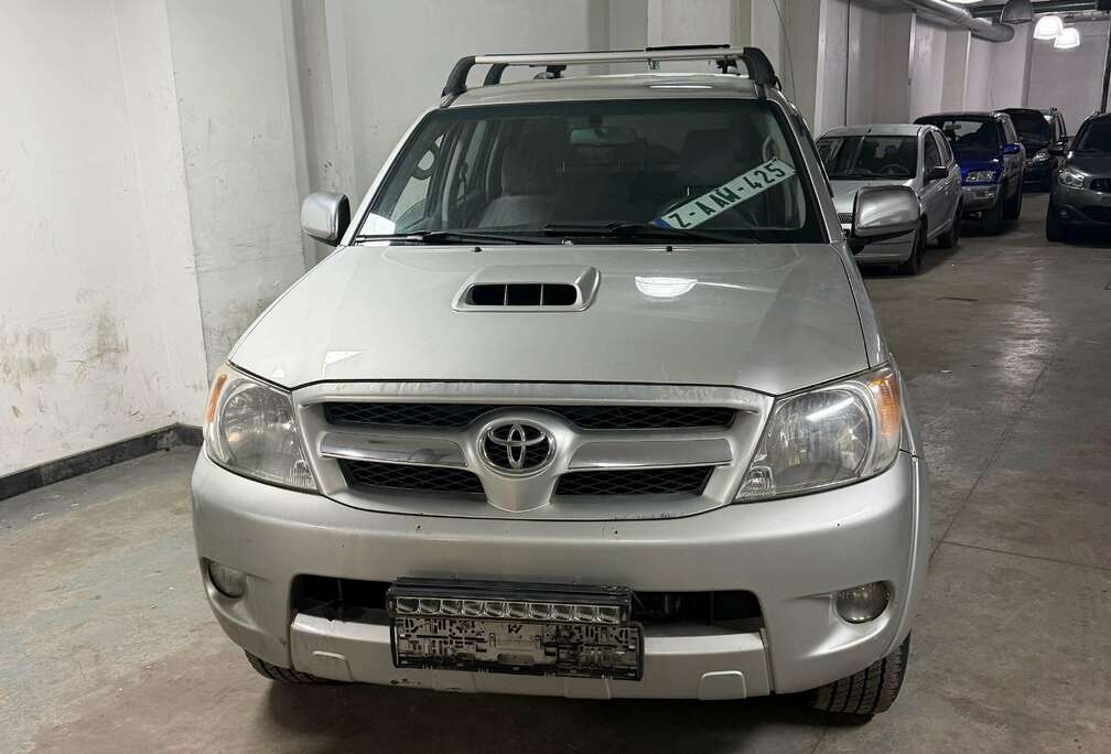 Toyota 2.5 Turbo D-4D 4WD Highlands
