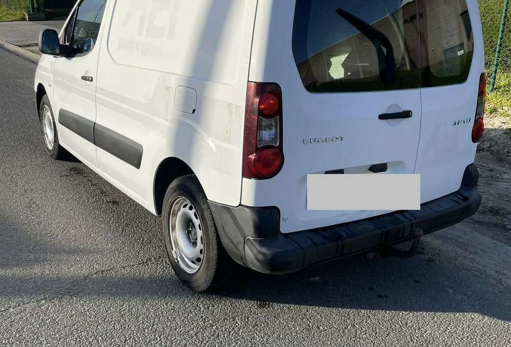 Peugeot 1.6 HDi 75 L1 FAP Komfort Lichte Vracht
