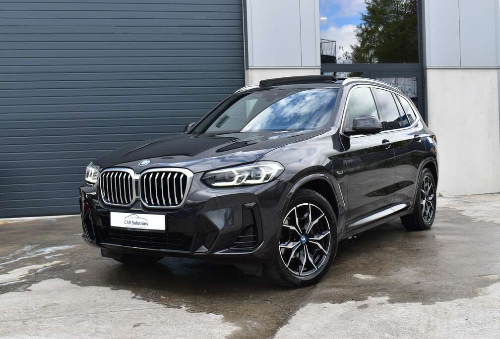 BMW xDrive30e Pack M FaceLift 2022 *Pano*