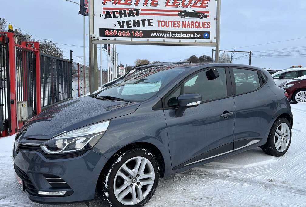 Renault Cour Clio 0.9 TCe Life (EU6C)