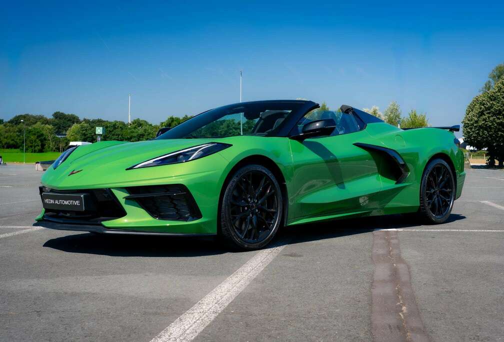 Corvette Stingray Convertible 3LT Magnetic Ride | Front Lif