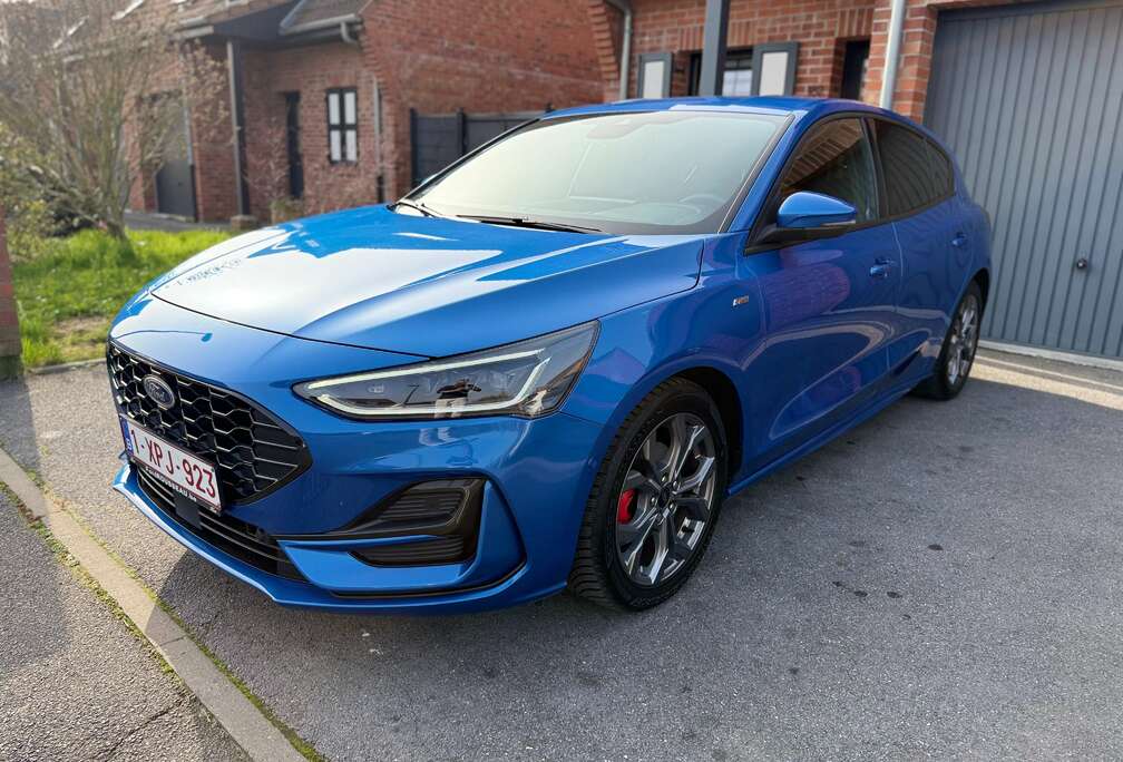 Ford Focus 1.0 EcoBoost MHEV ST-Line X