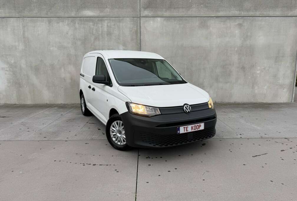Volkswagen 2.0 TDi Business / BTW Wagen / Lane assist / Cruise / Front assist / 2025 / Lichte vracht / CarSwap