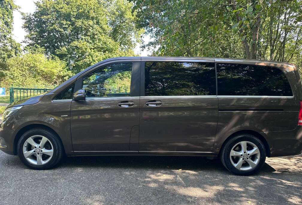 Mercedes-Benz d Avantgarde Automaat 5 Zit Led Navi 360 Cam