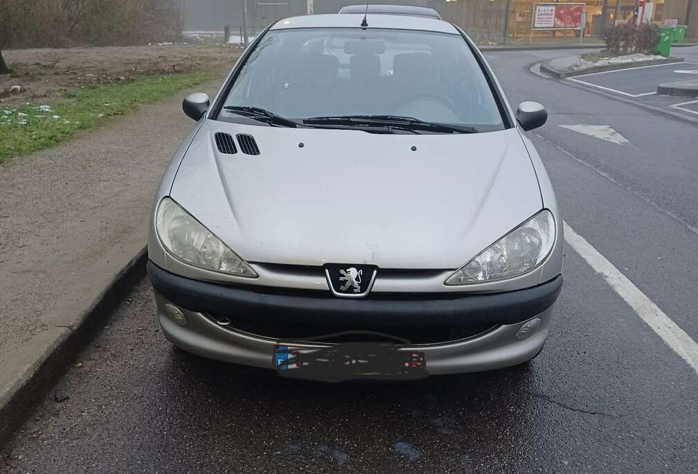 Peugeot 75 Automatik Premium