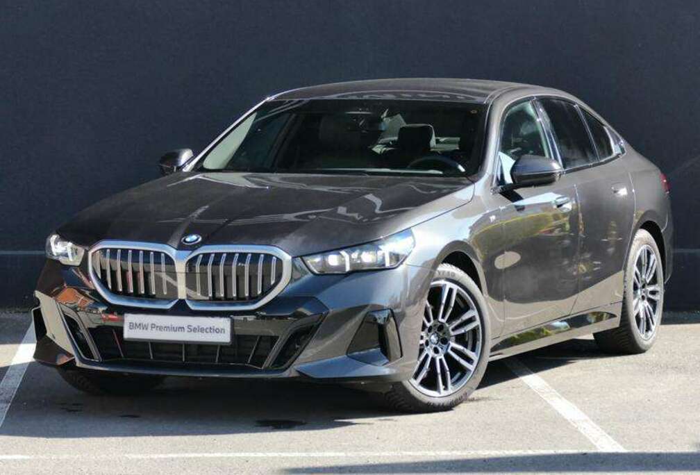BMW 520iA Berline M Sport | COMFSEAT |  Drive + | Park