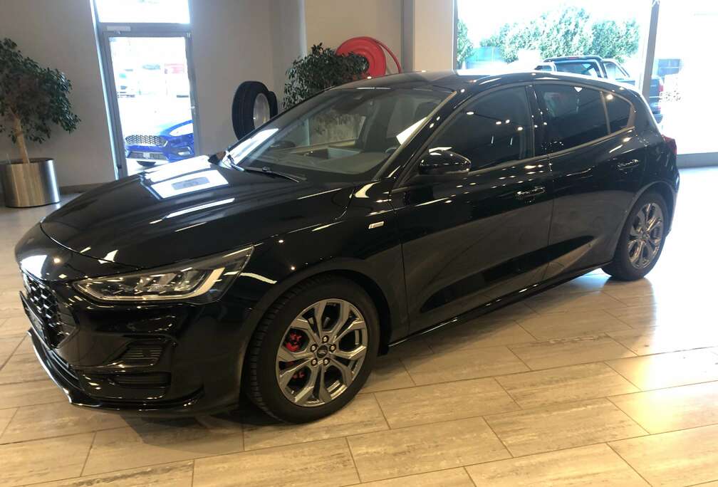 Ford Focus 1.0 MHEV ST-Line X