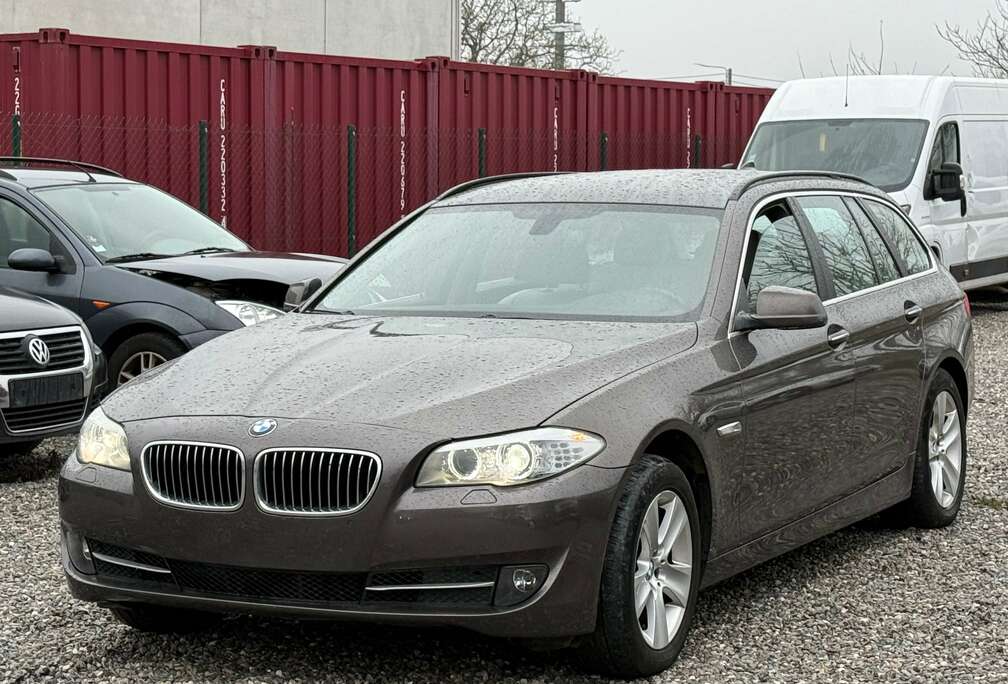 BMW Touring 520dAS  - 2013 - AUTOMAT