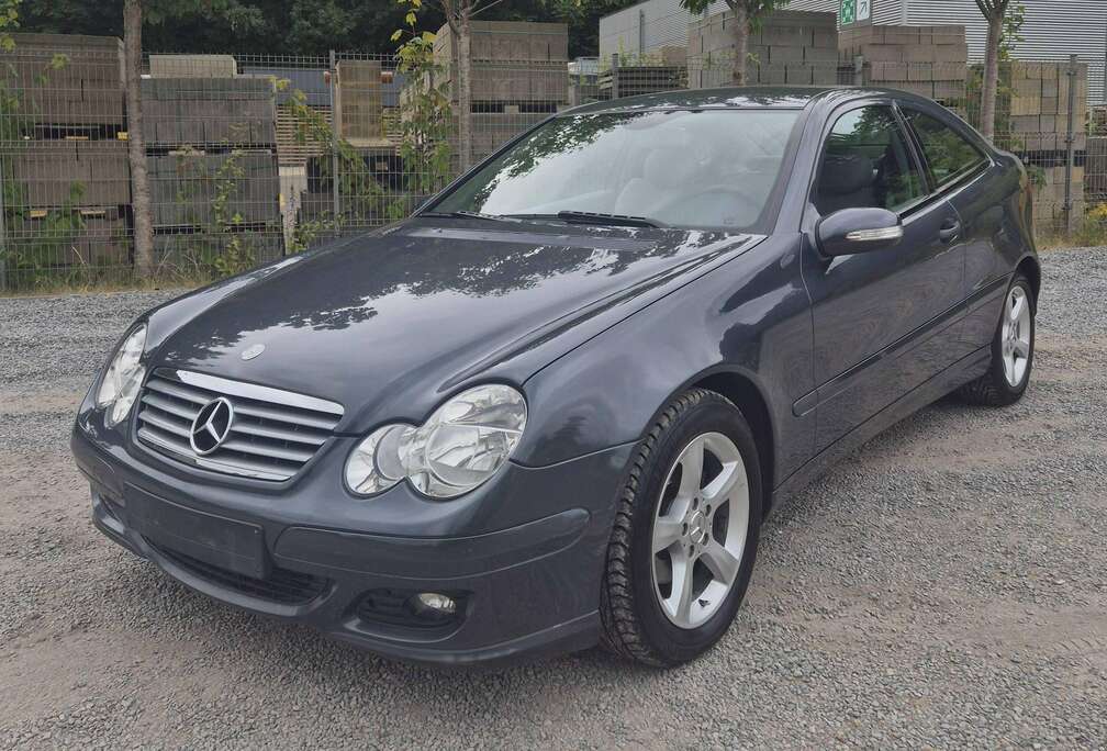 Mercedes-Benz C 160 Coupe Sport