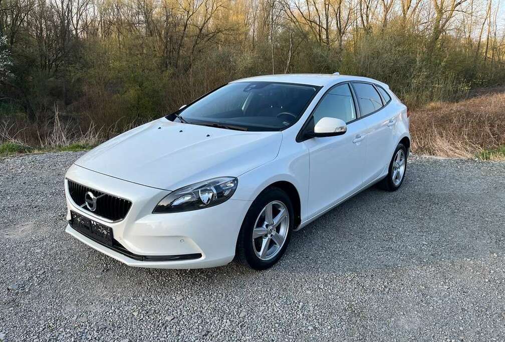 Volvo 2.0 Diesel 120PK 2016 EURO6b 7.231€ ex btw