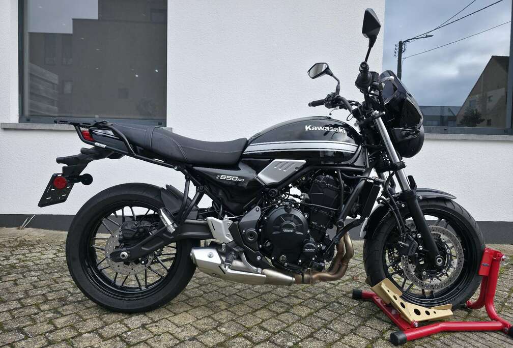 2023 - 13.000Km - A2 mogelijk - Topconditie*