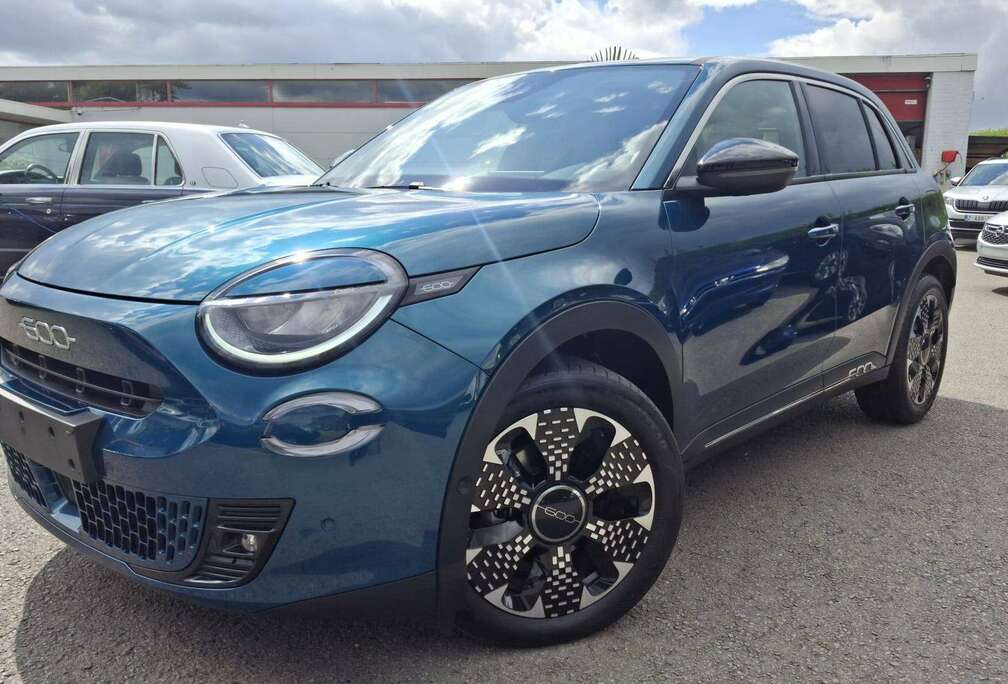 Fiat 600 1.2 Hybrid DCT