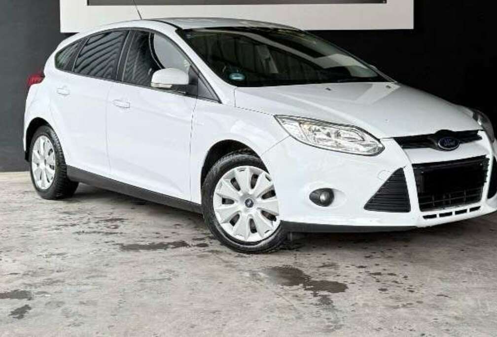 Ford 1.0 Ecoboost Auto-S&S Trend 125