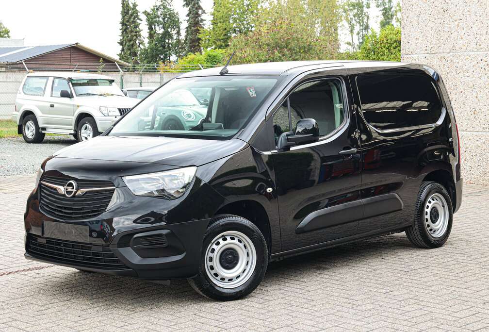 Opel NAVIGATIE*APPLE-CARPLAY*NAVIGATIE*PARKEERSENSOREN*BTW-WAGEN*