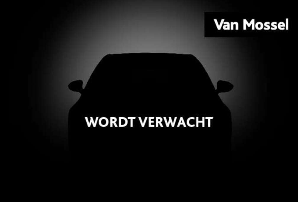 Mercedes-Benz 4MATIC AMG Line + LEDER + PANO DAK + BURMESTER + H