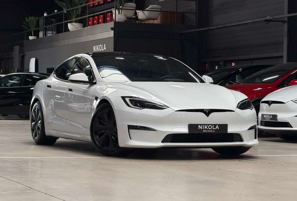 Tesla LONG RANGE DUAL MOTOR - FACELIFT - AUTOPILOT