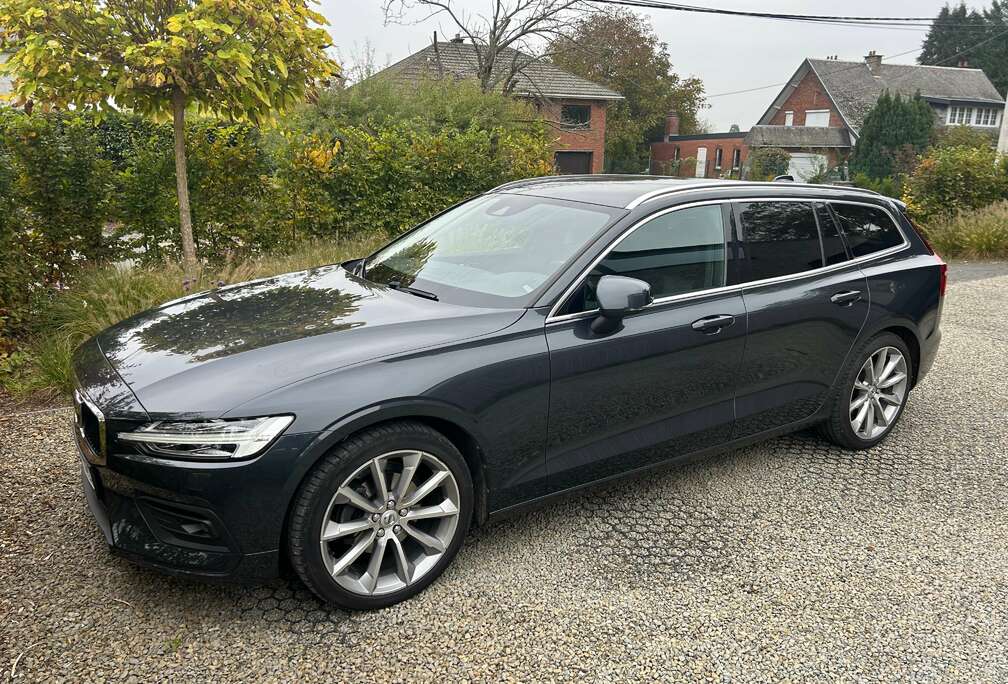 Volvo V60 2.0 D3 AWD Momentum Geartronic