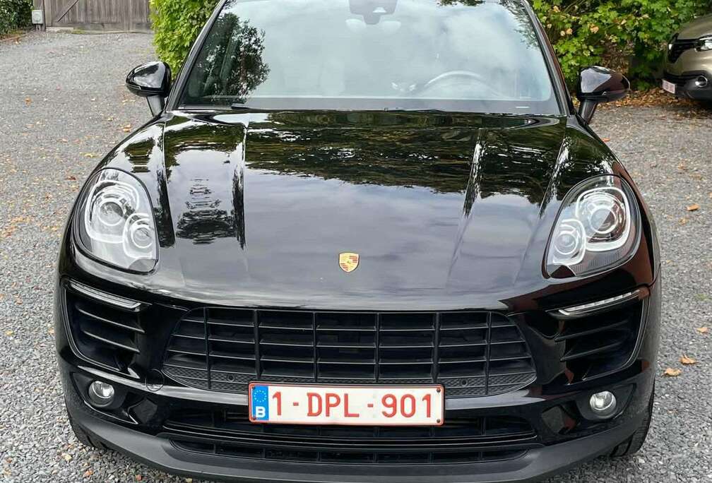 Porsche Macan 2.0 Turbo PDK