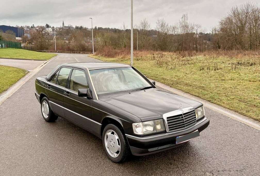 Mercedes-Benz 2.5D 5 Cylindre